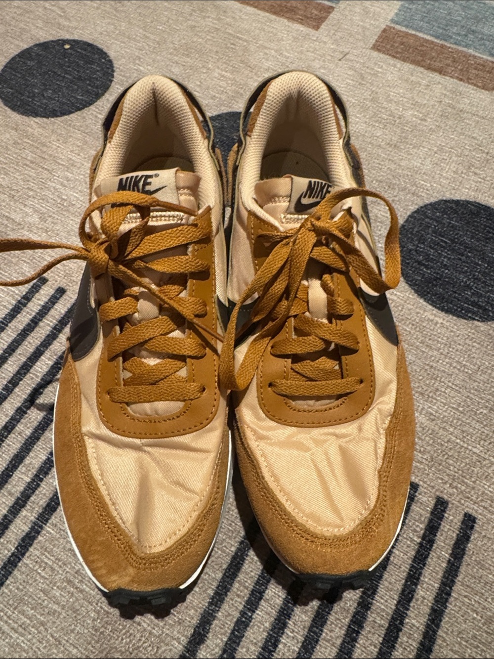Nike Men’s Sneakers in Tan and Wheat Colorway